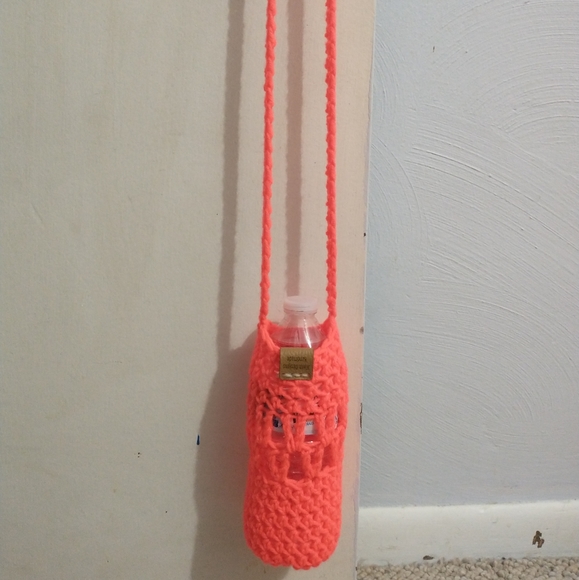 Handmade Coral Crochet Water Bottle Holder - Picture 2 of 3